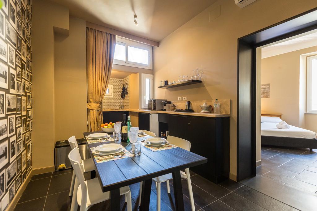 App Condotti Luxury Apartment In Rom Eksteriør billede